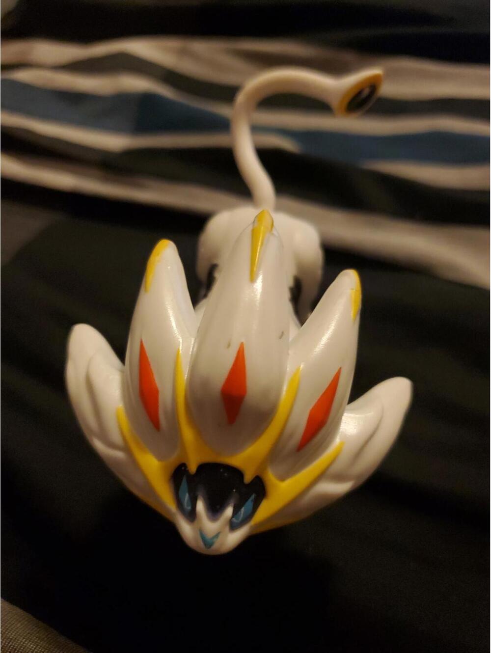 Pokemon | Legendary Sun Moon | Solgaleo McDonald's Happy Meal Toy - 2017